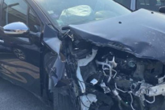 Ecran GPS PEUGEOT 208 1