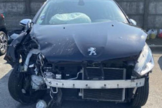 Ecran GPS PEUGEOT 208 1