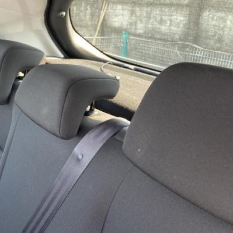 Ecran GPS PEUGEOT 208 1 Photo n°15