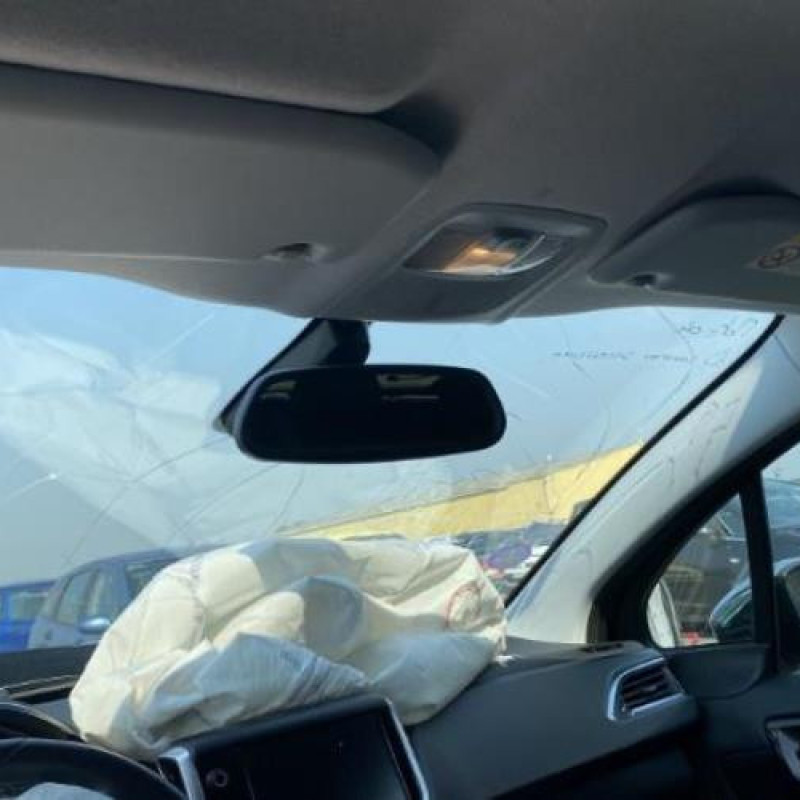 Ecran GPS PEUGEOT 208 1 Photo n°17