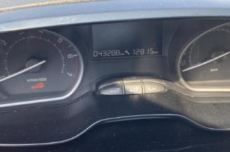 Ecran GPS PEUGEOT 208 1
