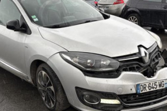 Poignee porte arriere droit RENAULT MEGANE 3
