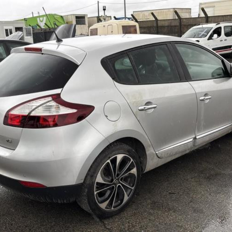 Poignee porte arriere droit RENAULT MEGANE 3 Photo n°7