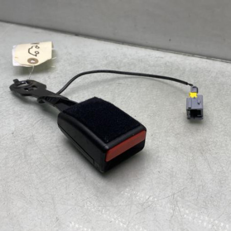 Attache ceinture avant droit PEUGEOT 208 1 Photo n°1