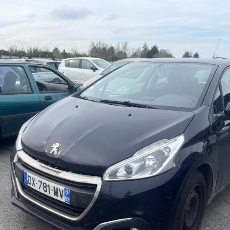 Ecran GPS PEUGEOT 208 1 Photo n°6