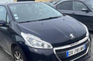 Ecran GPS PEUGEOT 208 1