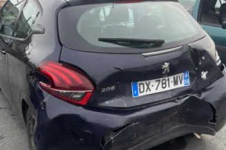 Ecran GPS PEUGEOT 208 1