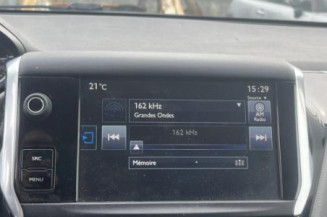 Ecran GPS PEUGEOT 208 1