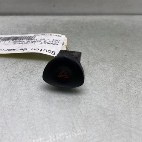 Bouton de warning RENAULT CLIO 2 CAMPUS Photo n°1
