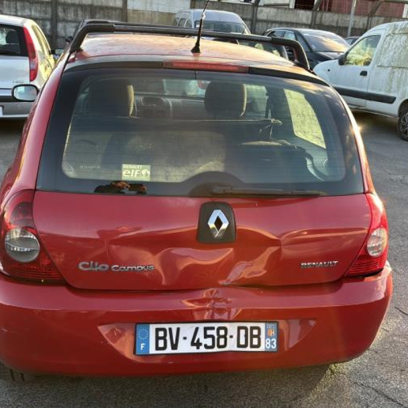 Bouton de warning RENAULT CLIO 2 CAMPUS Photo n°8