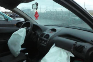 Serrure arriere droit PEUGEOT 206