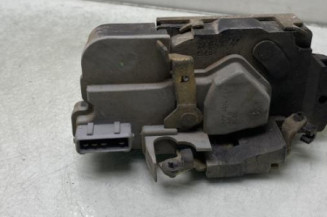 Serrure arriere gauche PEUGEOT 206