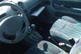 Moteur essuie glace arriere RENAULT TWINGO 1