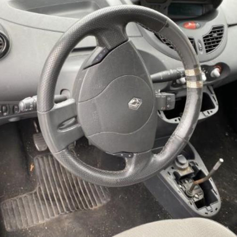 Feu arriere secondaire droit (feux) RENAULT TWINGO 2 Photo n°15