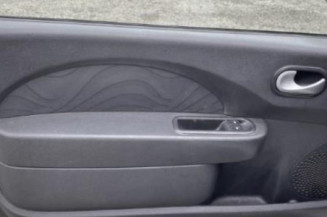 Feu arriere secondaire gauche (feux) RENAULT TWINGO 2