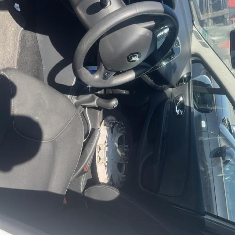 Bras essuie glace arriere RENAULT CLIO 4 Photo n°11