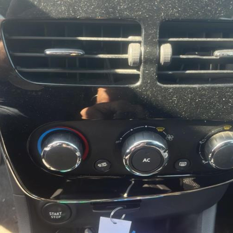 Bras essuie glace arriere RENAULT CLIO 4 Photo n°14
