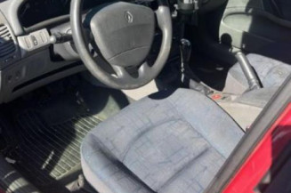Pompe à carburant RENAULT LAGUNA 2