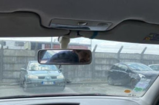 Pompe à carburant RENAULT LAGUNA 2