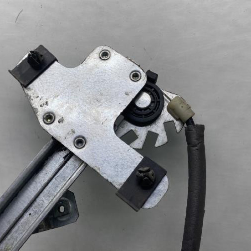 Leve vitre electrique avant droit PEUGEOT 407 Photo n°2