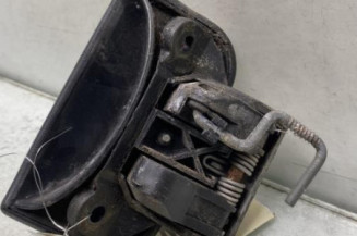 Poignee porte avant droit PEUGEOT 106