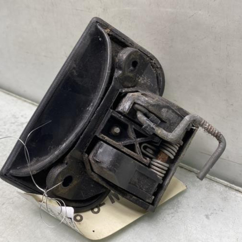 Poignee porte avant droit PEUGEOT 106 Photo n°3