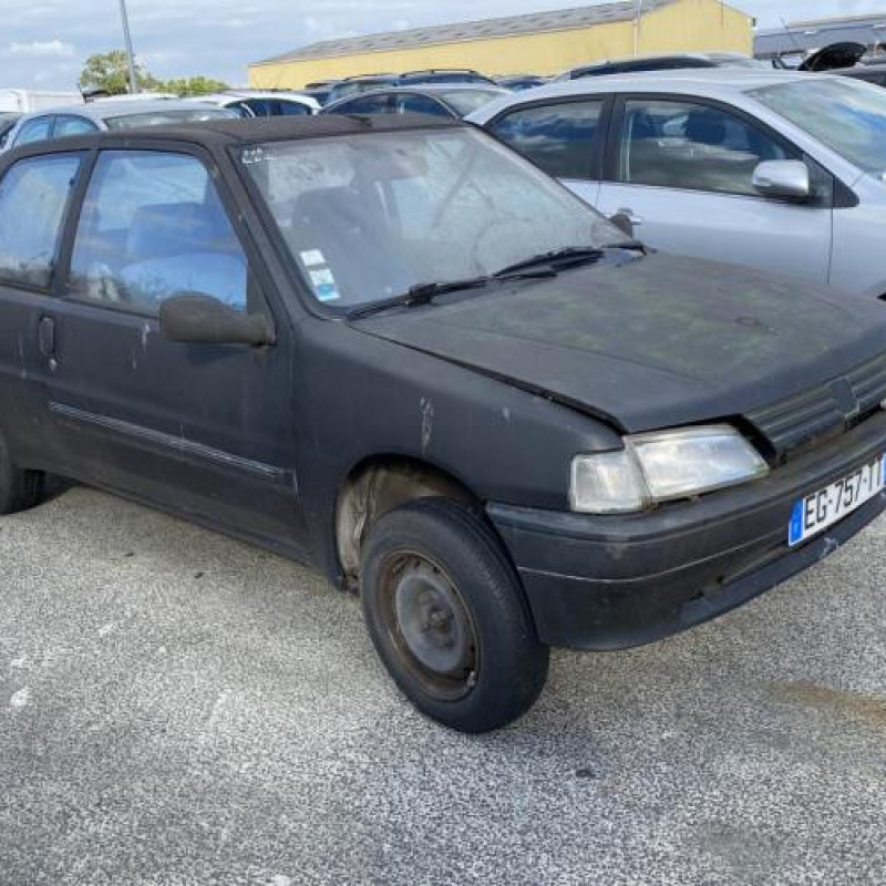 Leve vitre mecanique avant droit PEUGEOT 106 Photo n°8
