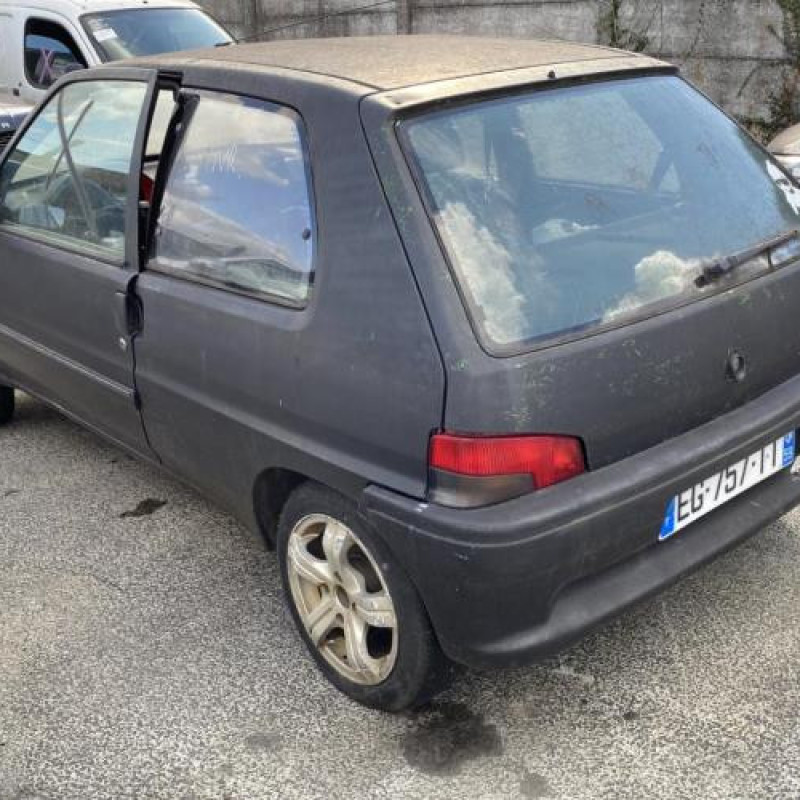 Leve vitre mecanique avant droit PEUGEOT 106 Photo n°10