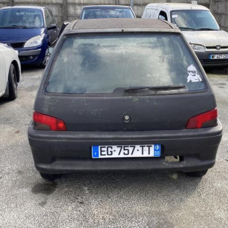 Leve vitre mecanique avant droit PEUGEOT 106 Photo n°11