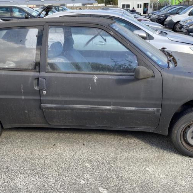 Leve vitre mecanique avant droit PEUGEOT 106 Photo n°12