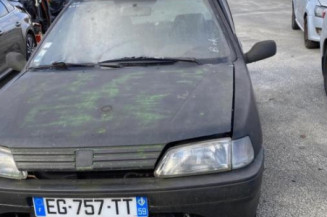Leve vitre mecanique avant droit PEUGEOT 106