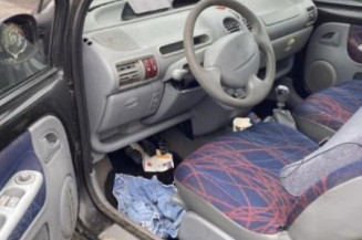 Moteur essuie glace arriere RENAULT TWINGO 1