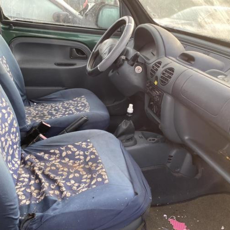 Poignee porte avant gauche RENAULT KANGOO 1 Photo n°17