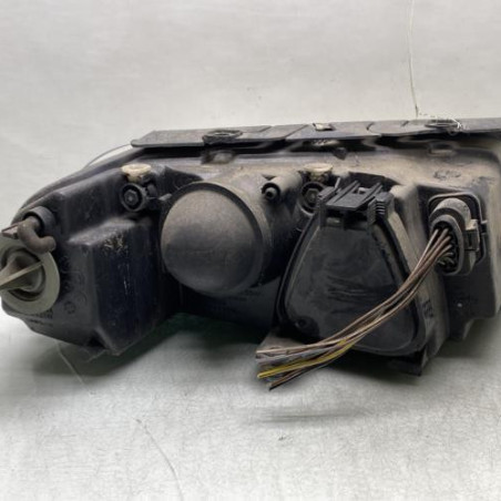 Optique avant principal gauche (feux)(phare) VOLKSWAGEN PASSAT 4