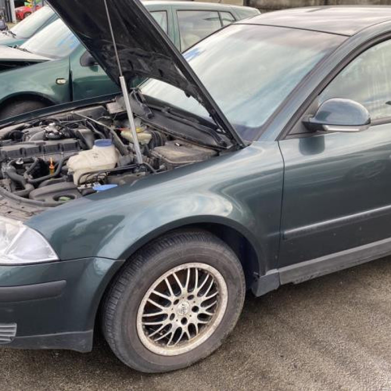 Optique avant principal gauche (feux)(phare) VOLKSWAGEN PASSAT 4 Photo n°6