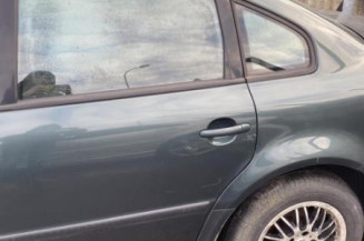 Optique avant principal gauche (feux)(phare) VOLKSWAGEN PASSAT 4