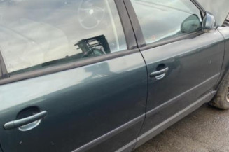 Optique avant principal gauche (feux)(phare) VOLKSWAGEN PASSAT 4