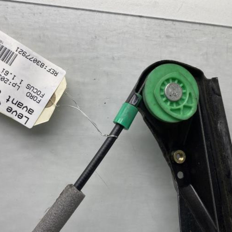 Leve vitre electrique avant droit FORD FOCUS 1 Photo n°4
