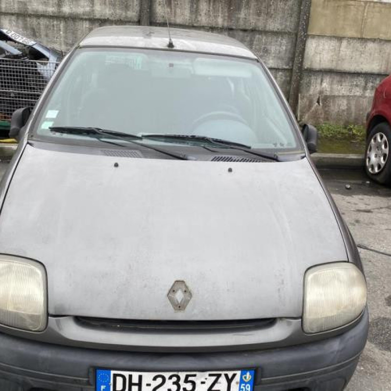 Optique avant principal droit (feux)(phare) RENAULT CLIO 2 Photo n°7