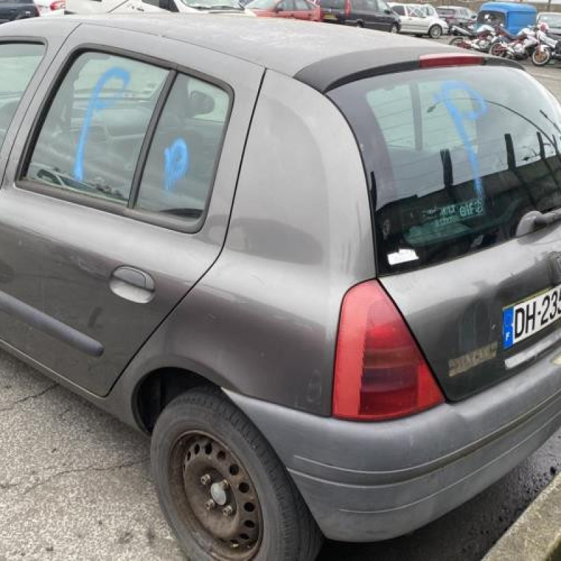 Optique avant principal droit (feux)(phare) RENAULT CLIO 2 Photo n°12