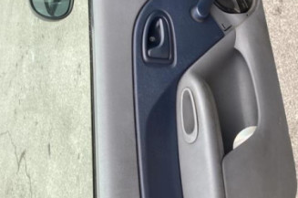 Optique avant principal droit (feux)(phare) RENAULT CLIO 2