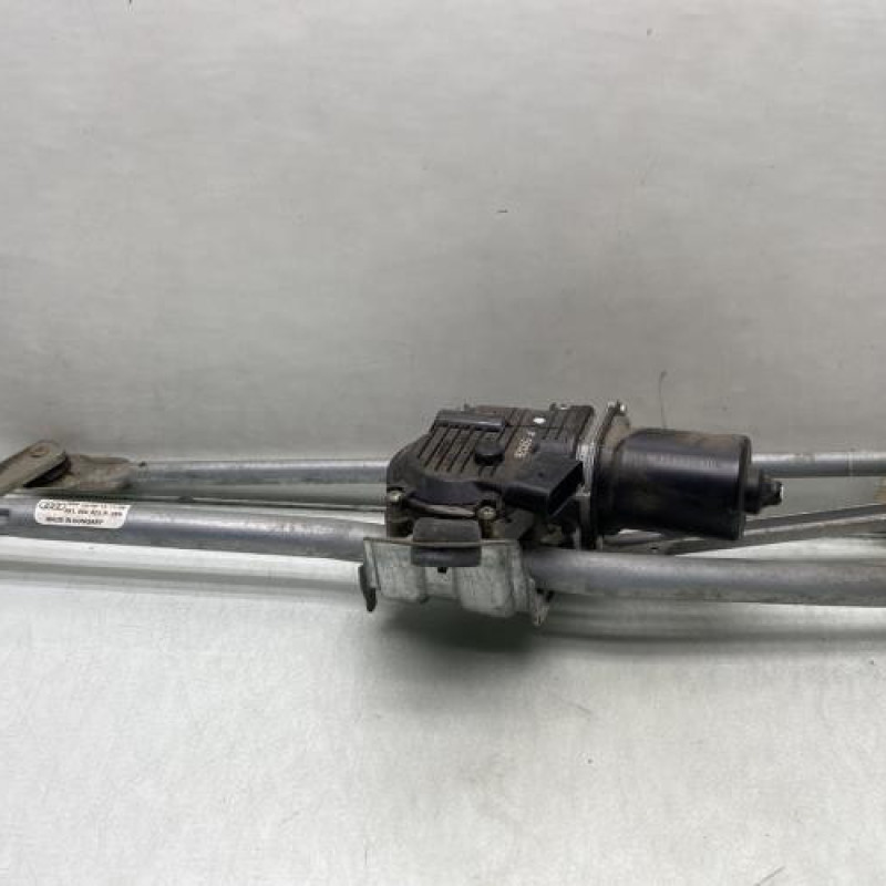 Moteur essuie glace avant AUDI TT 3 Photo n°1