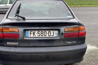 Moteur essuie glace avant RENAULT LAGUNA 1