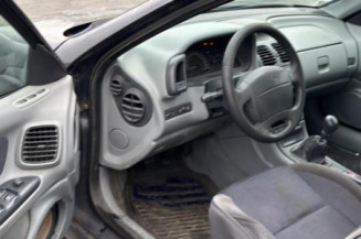 Moteur essuie glace avant RENAULT LAGUNA 1