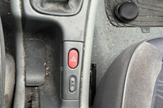 Moteur essuie glace avant RENAULT LAGUNA 1
