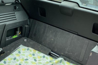 Moteur essuie glace avant droit PEUGEOT 3008 1
