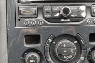 Moteur essuie glace avant droit PEUGEOT 3008 1