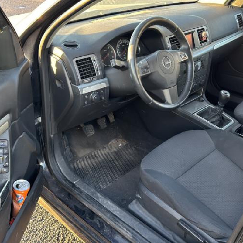 Malle/Hayon arriere OPEL VECTRA C Photo n°20