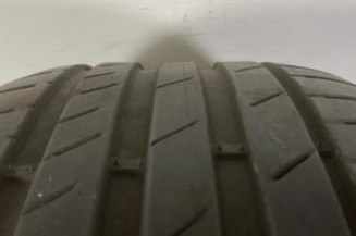Pneu  
