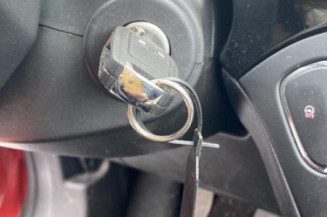 Feu arriere secondaire gauche (feux) OPEL CORSA E